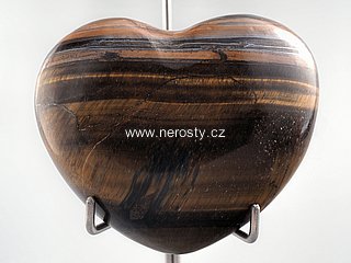 tiger eye, heart