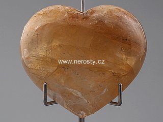 iron quartz, heart